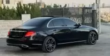 للبيع سيارة مرسيدس بينز E300
