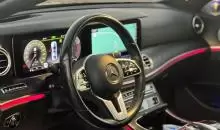للبيع سيارة مرسيدس بينز E300