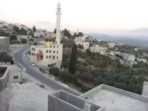 بيع قطعة أرض